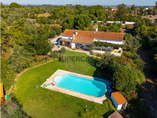 Casa venda em Almoster, Santarém