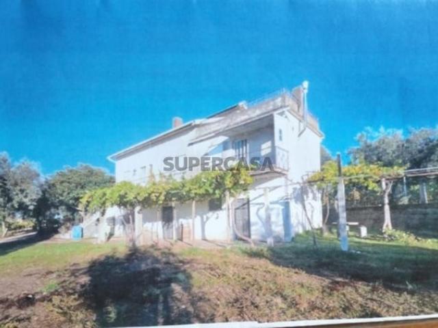 Casa venda em Melo e Nabais, Gouveia