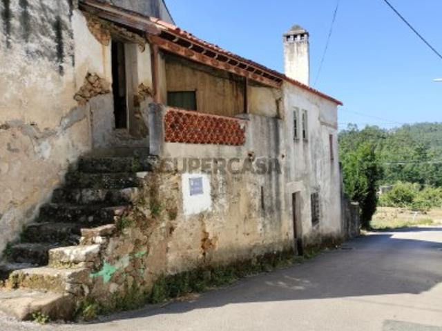 Casa venda em Miranda Do Corvo, Vila Flor
