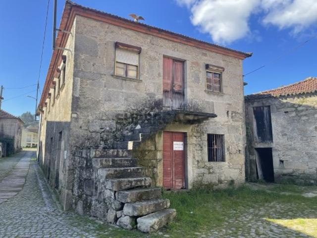 Casa venda em Oliveira De Frades, Viseu