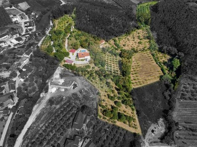 Casa venda em Rio Maior, Santarém