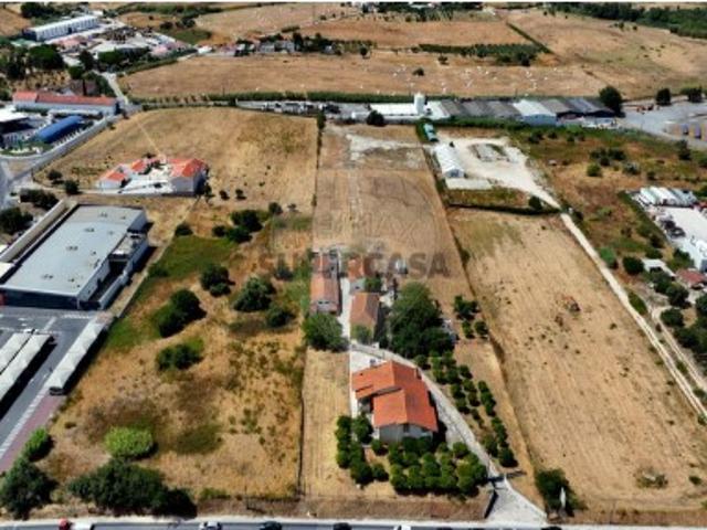 Casa venda em Alenquer (Santo Estêvão e Triana), Alenquer