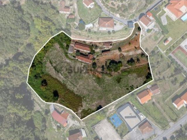 Casa venda em Cantelães, Vieira do Minho