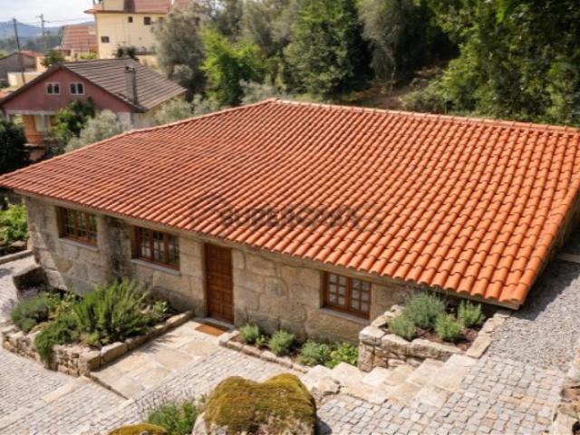 Casa venda em Parada Do Bouro, Braga
