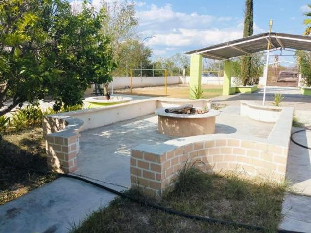 Quinta en venta en Salinas Victoria, Nuevo León