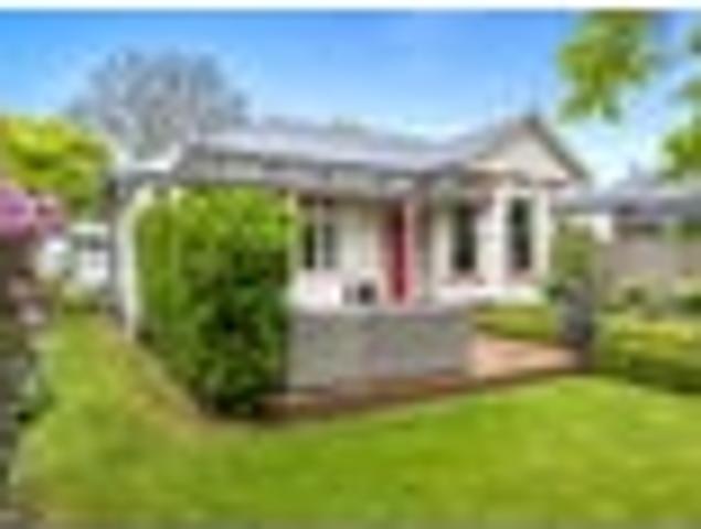 House for sale in Somerfield, Christchurch