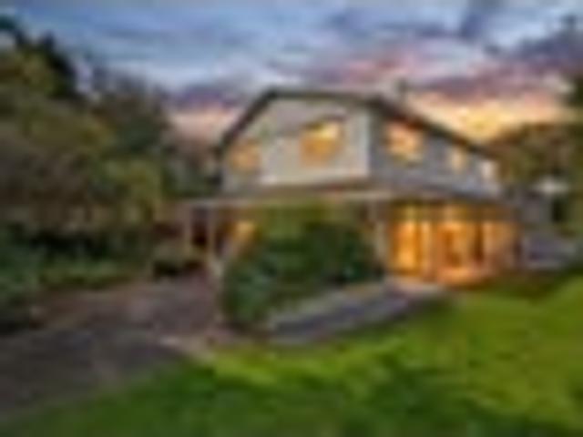 House for sale in Chaslands, Canterbury