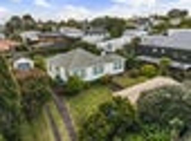 House for sale in One Tree Hill