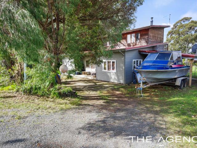 House for sale in Ocean Beach, Western Australia
