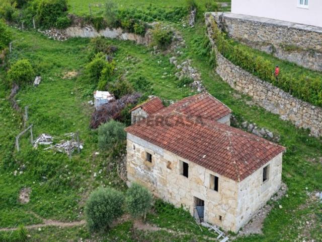 Casa venda em Meijoadas, Espadanedo
