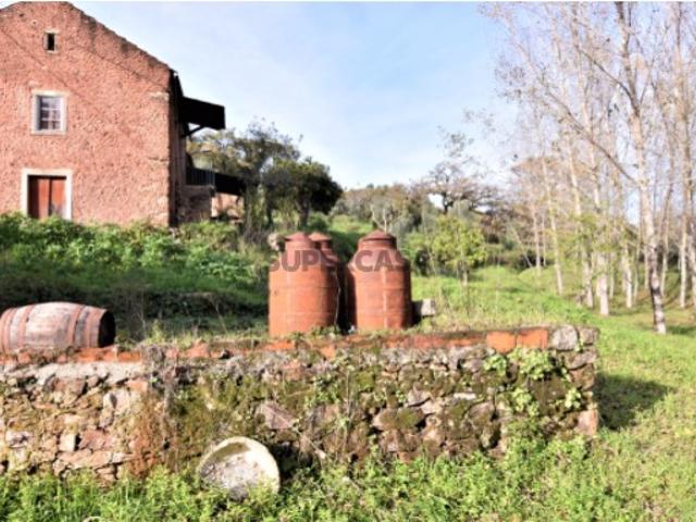 Casa venda em Alvaiázere, Leiria