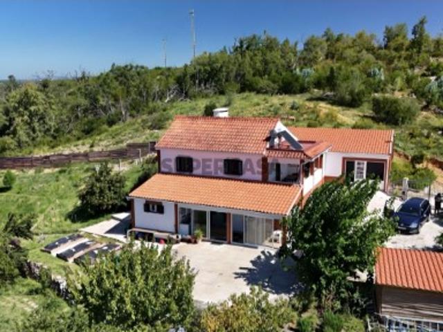 Casa venda em Almoster, Leiria