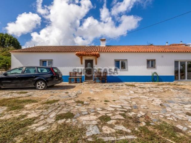 Casa venda em Évora de Alcobaça, Alcobaça