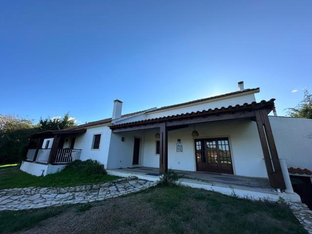 Casa alugar em Rio Maior, Santarém