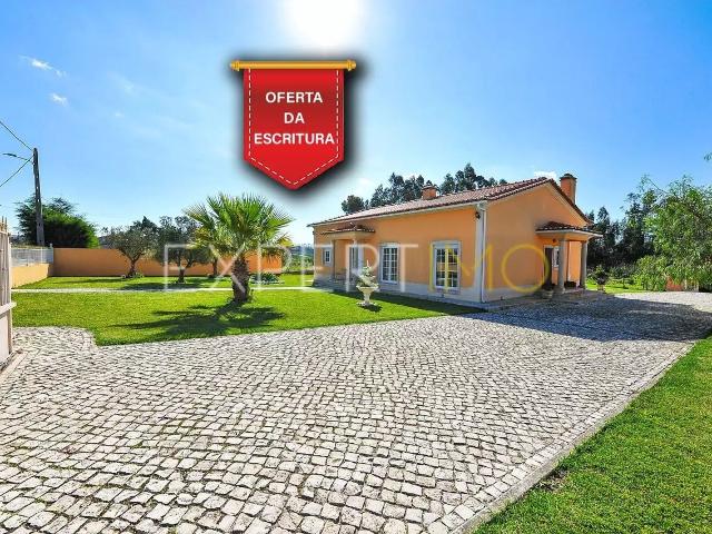 Quinta venda em Fanadia, Leiria