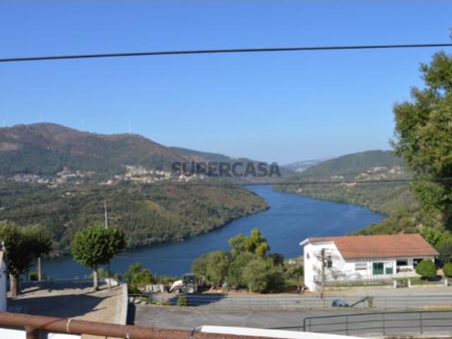 Casa venda em Oliveira do Arda, Castelo De Paiva