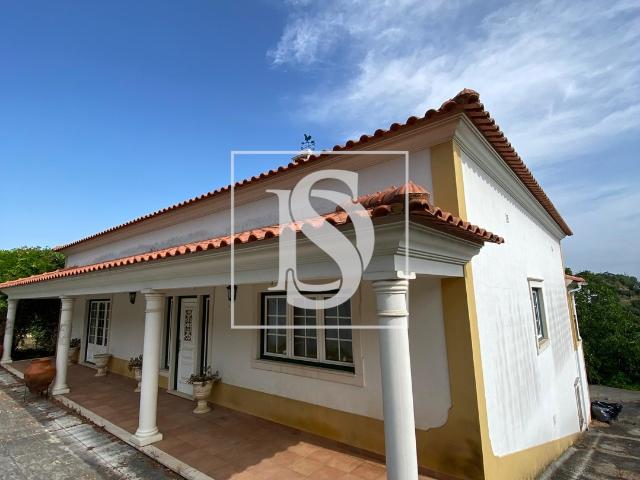 Quinta venda em Torres Novas, Santarém