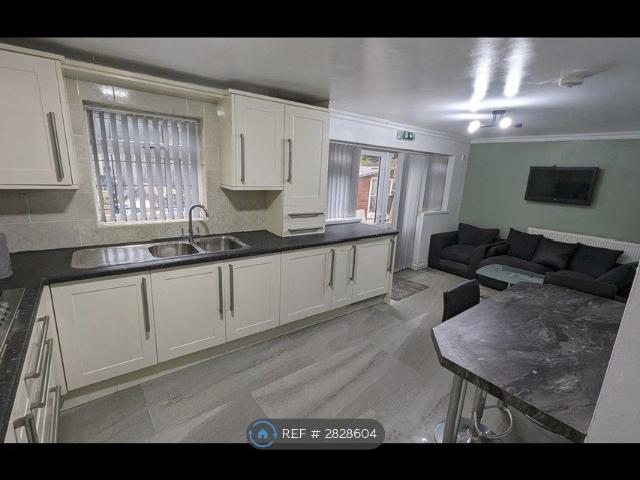 Room for rent in Harborne, West Midlands