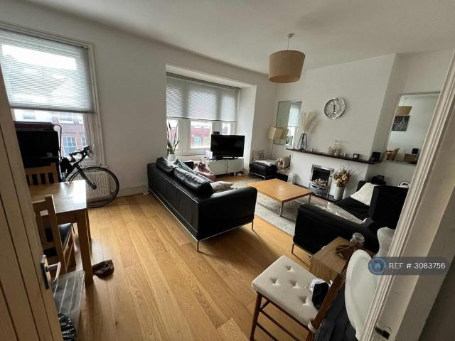 Apartment for rent in London Borough of Wandsworth, Greater London