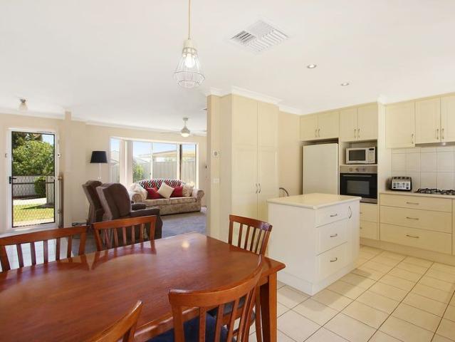 House for rent in West Wodonga, Victoria