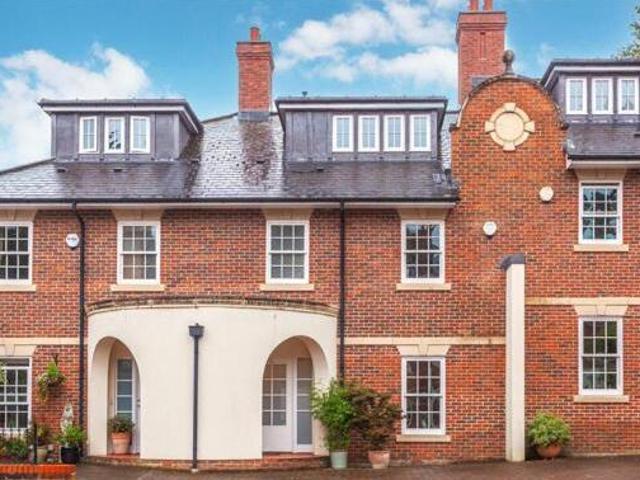 House for sale in Lunnon, Buckinghamshire