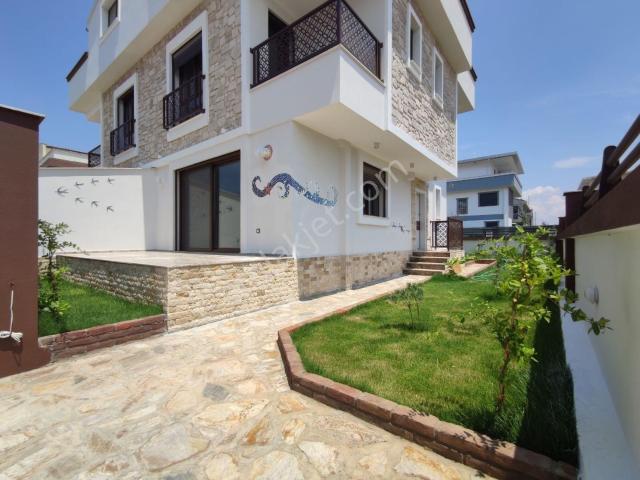 Menderes, İzmir içerisinde satılık Villa