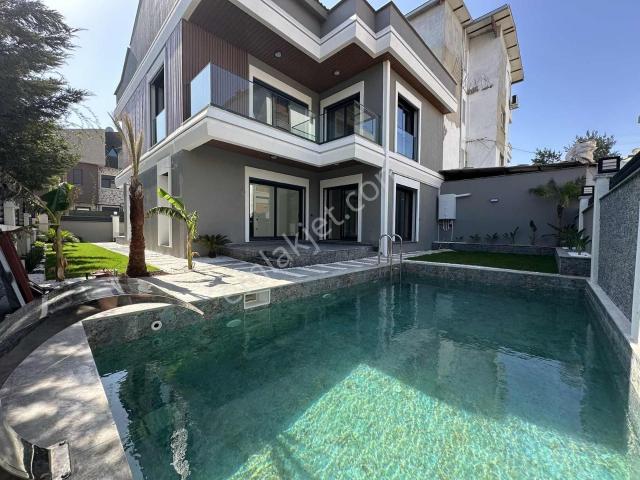 Menderes, İzmir içerisinde satılık Villa