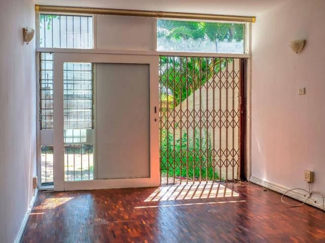 Apartment for rent in Seaview, Kwazulu-natal
