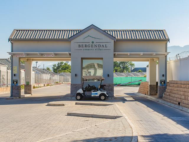 Apartment for rent in Onverwacht, Western Cape