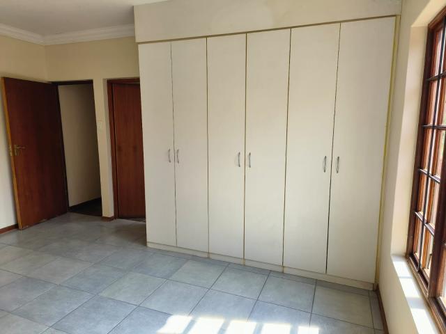 House for rent in Akasia