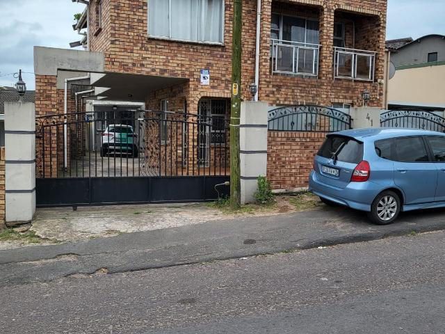 House for rent in Chatsworth, Kwazulu-natal