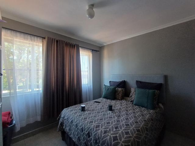 Apartment for rent in Athlone, Durban North