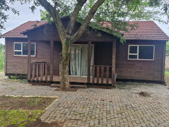 House for rent in Waterkloof, Gauteng