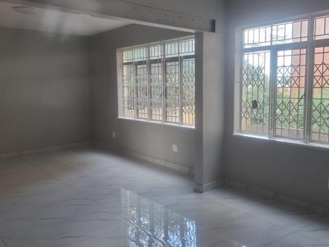 Apartment for rent in Seaview, Kwazulu-natal