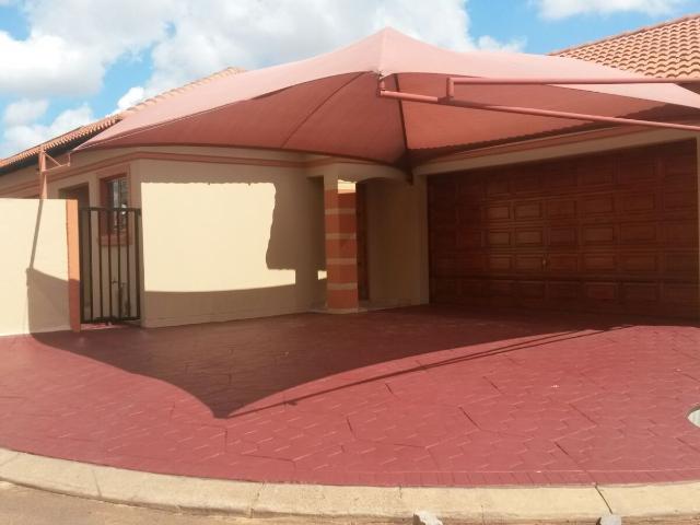 House for rent in Theresapark, Waterkloof