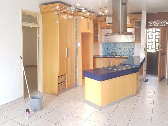 Apartment for rent in Berea, Durban