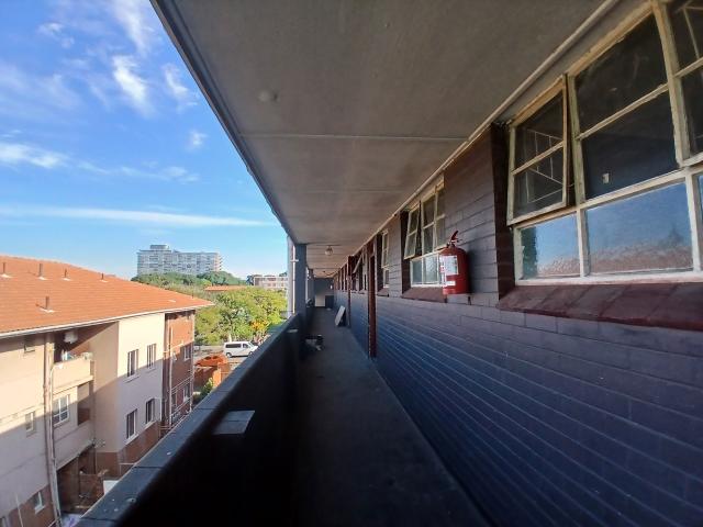 Apartment for rent in Bulwer, Kwazulu-natal