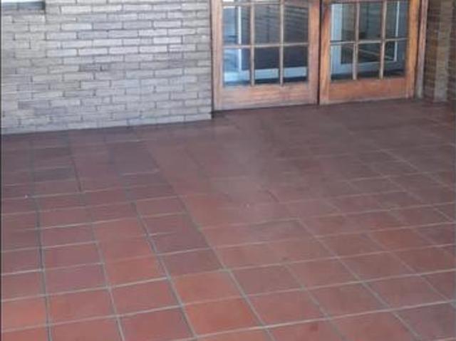 Apartment for rent in Seaview, Kwazulu-natal