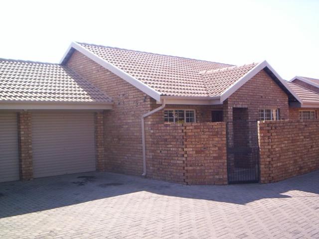 Apartment for rent in Waterkloof, Gauteng