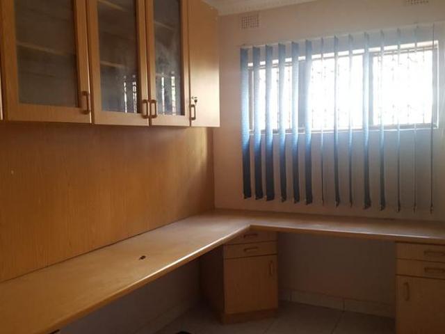 House for rent in Seaview, Kwazulu-natal