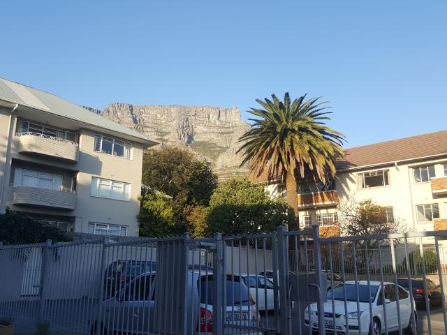 Apartment for rent in Oranjezicht, Cape Town