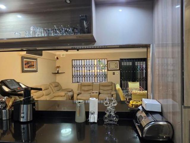 House for rent in Seaview, Kwazulu-natal