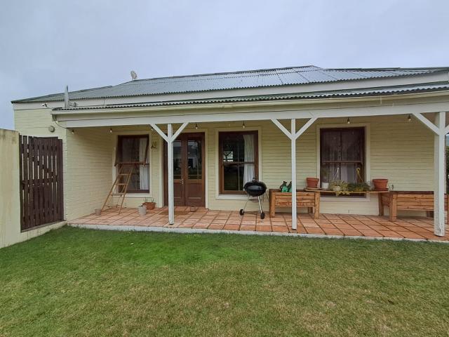 House for rent in Baardskeerdersbos, Western Cape