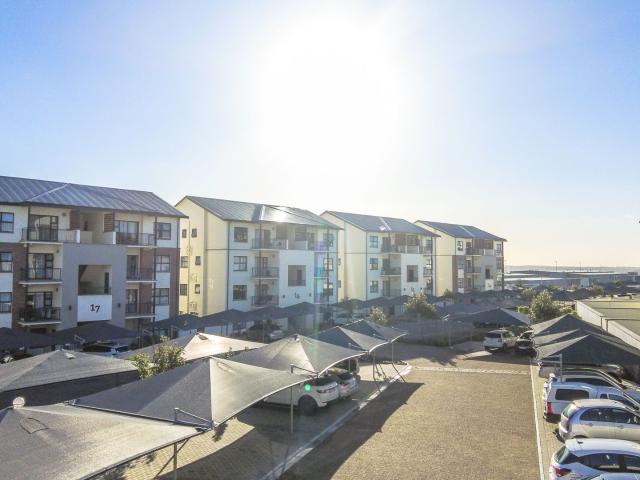 Apartment for rent in Blouberg, Western Cape