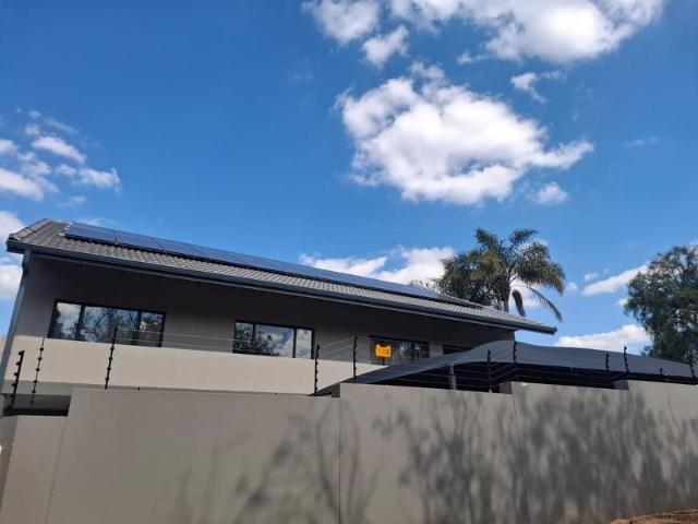 House for rent in Waterkloof, Gauteng