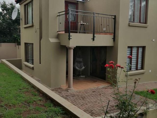 House for rent in Waterkloof, Gauteng