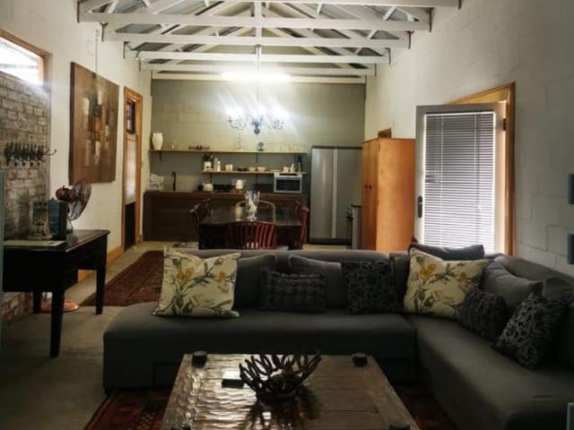 Apartment for rent in Onverwacht, Western Cape