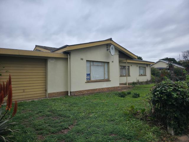 House for rent in Goodwood, Western Cape