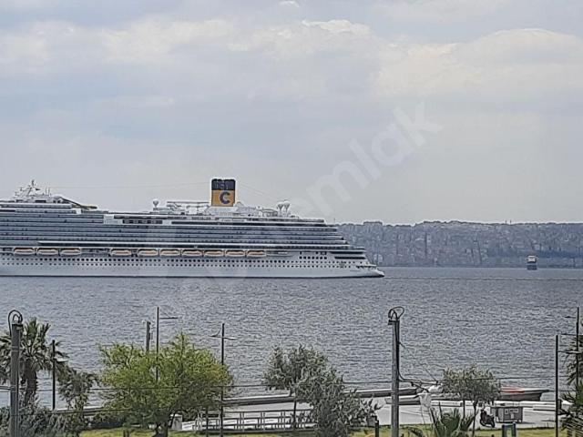 Karşiyaka, İzmir içerisinde satılık mülk