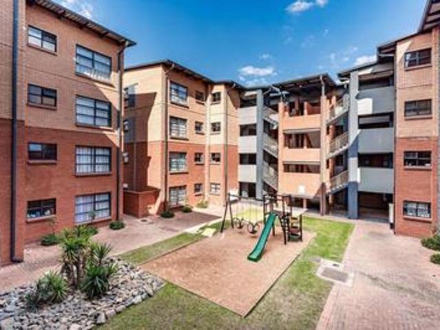 Townhouse for sale in Ekurhuleni, Gauteng